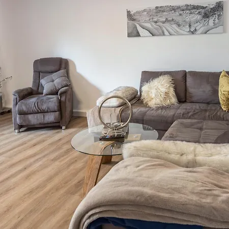 Traumwohnung 아파트 *