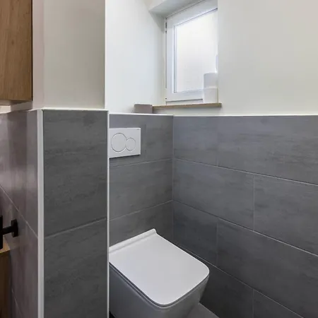 Traumwohnung 라돌프젤암보덴시